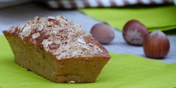 Gâteau au yaourt et à la purée de noisette